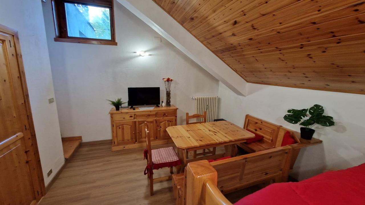 Vicino Impianti - Aquila Reale Apartment
